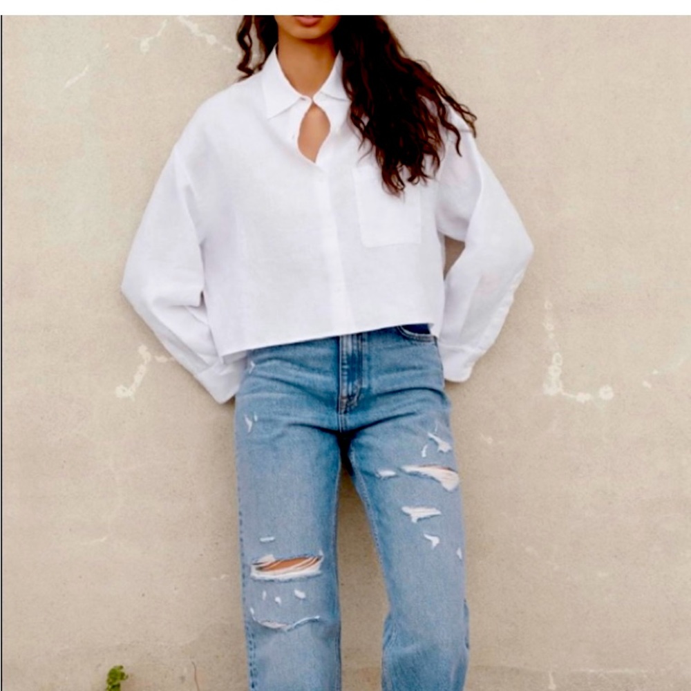 Zara white cropped linen shirt/jacket. Worn once, size Small.